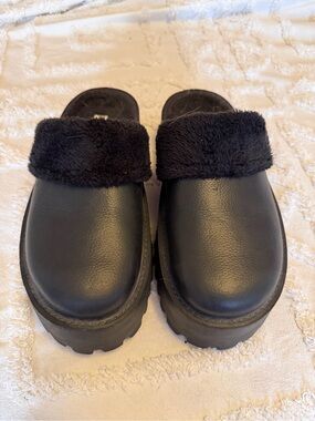 Black Faux-Fur Clog Slides for Women